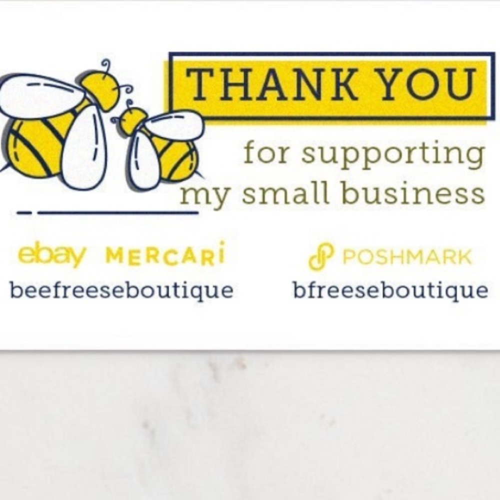 Hey Ya’ll, my name is Bee and I’ve been on Posh for a few years.